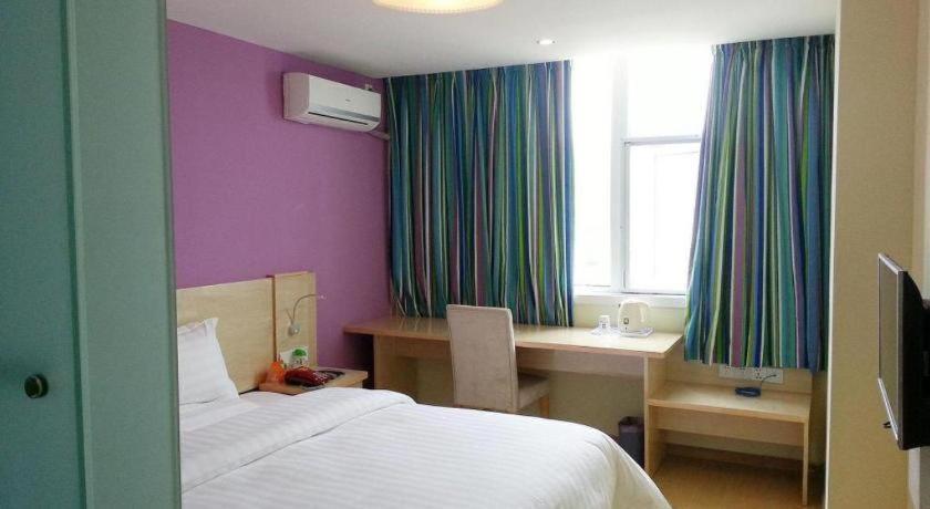 7 Days Inn Shanghai Minhang Dongchuan Road Jiaotong University Exterior foto